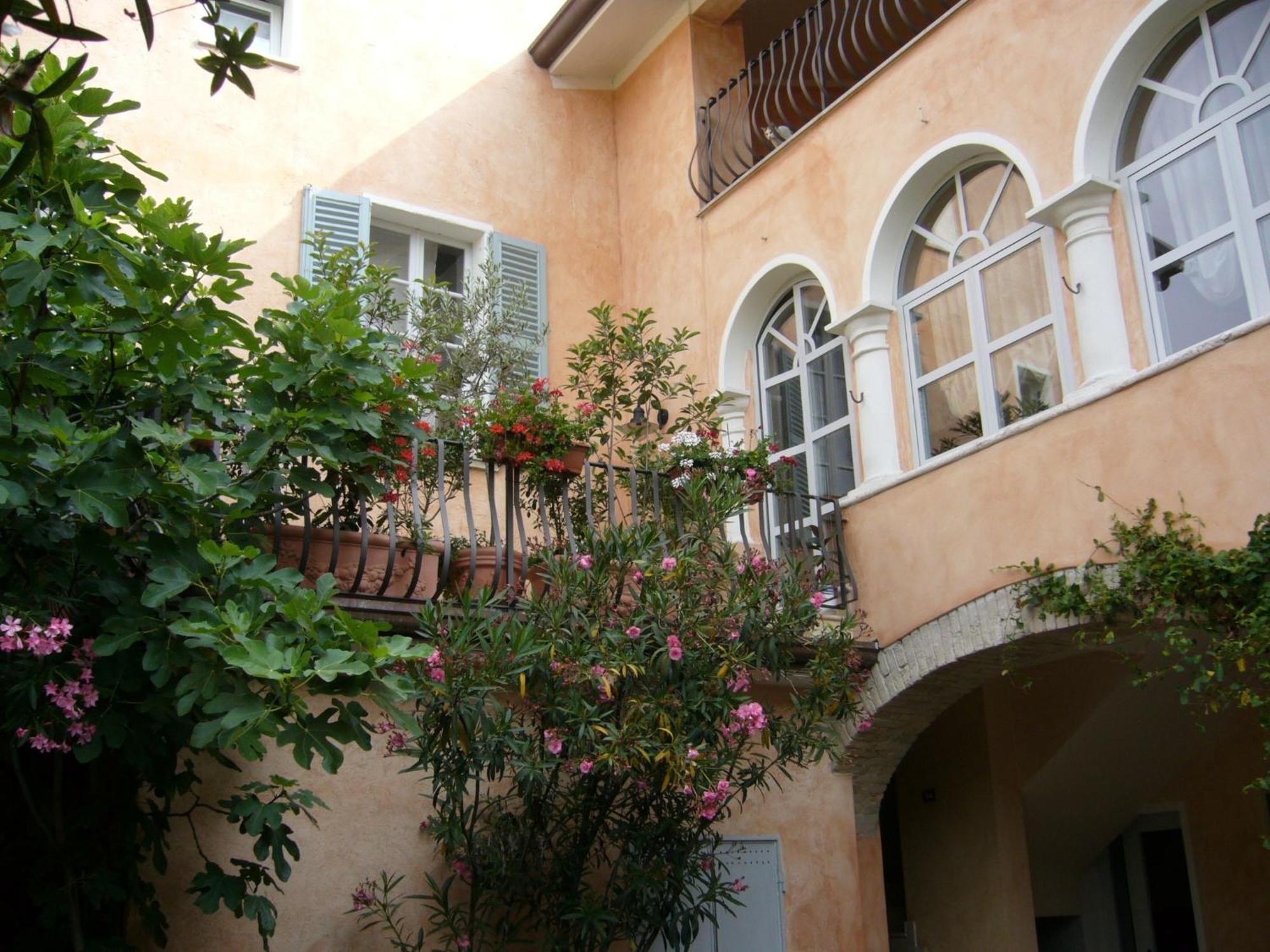 Bed & Breakfast Belfiore Лонато Екстер'єр фото