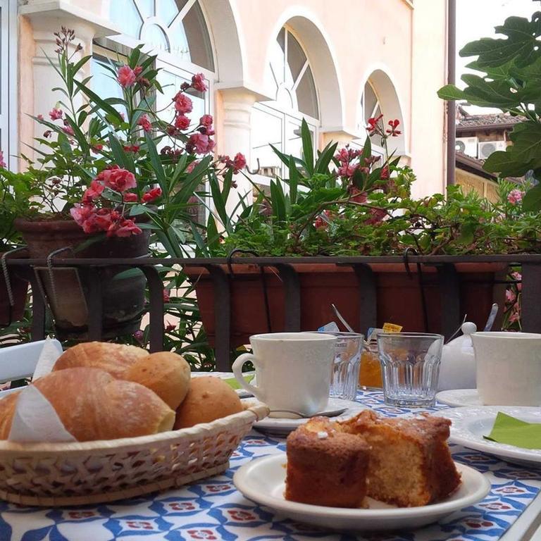 Bed & Breakfast Belfiore Лонато Екстер'єр фото